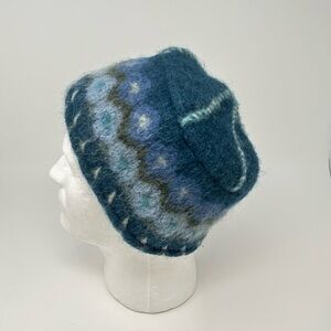 Lost Horizons Knit Beanie Hat fleece Lined 100% Wool